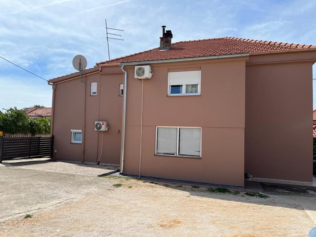 Apartmani Dubravka Bibinje Luaran gambar