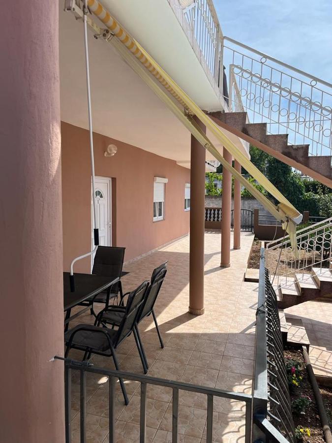 Apartmani Dubravka Bibinje Luaran gambar